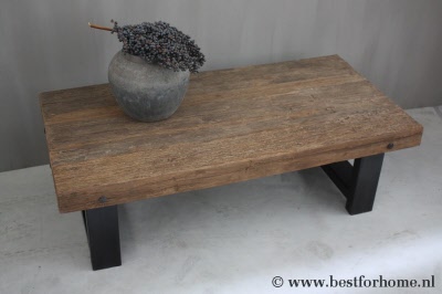 stoere industriele salontafel sober robuust hout & metaal no 772 1