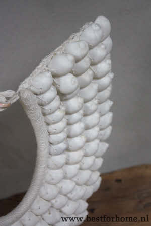 Grote Boho Style Schelpenketting Wit op Statief Oosters Bali Object NO 627 5