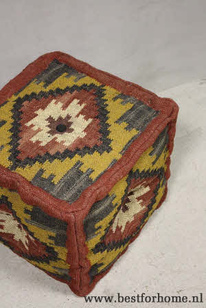 Stoere Wereldse Kelim Poef Robuuste Gekleurde Oosterse Stoel NO NO 402 4
