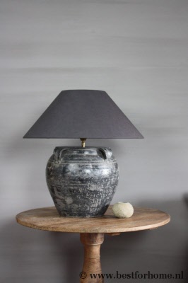 stoere oude kruiklamp maat l unieke sober puur landelijke lamp no 205 1